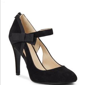 NWOT Nine West Black Sea of Shoe Bow Pump